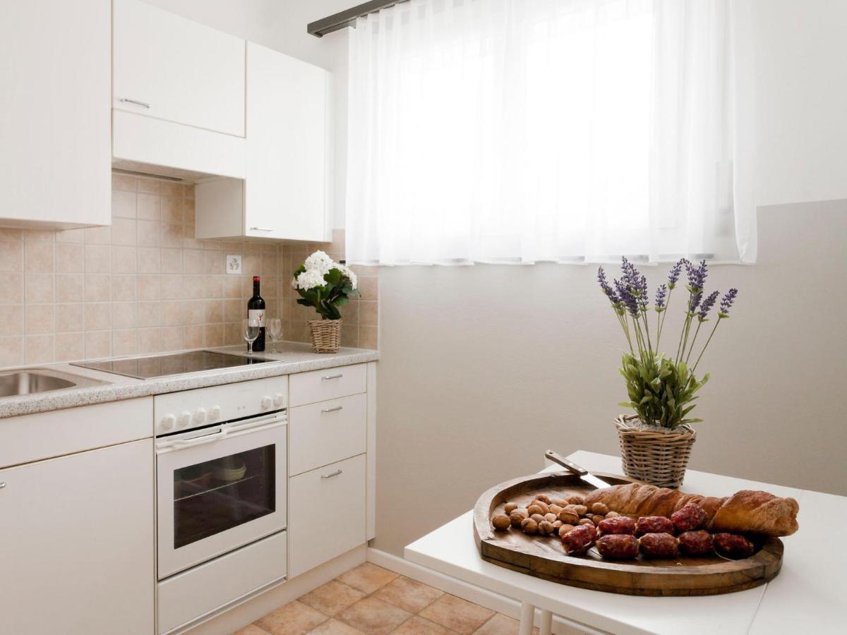 Apartment Double Room-4 By Interhome Ασκόνα Εξωτερικό φωτογραφία